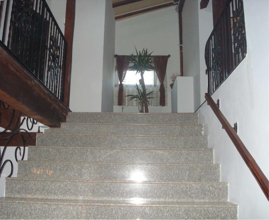 Hotel Zara Roman Luaran gambar