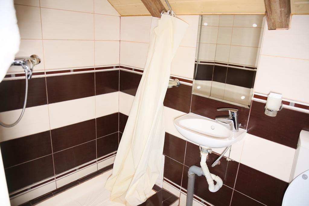 Hotel Zara Roman Luaran gambar