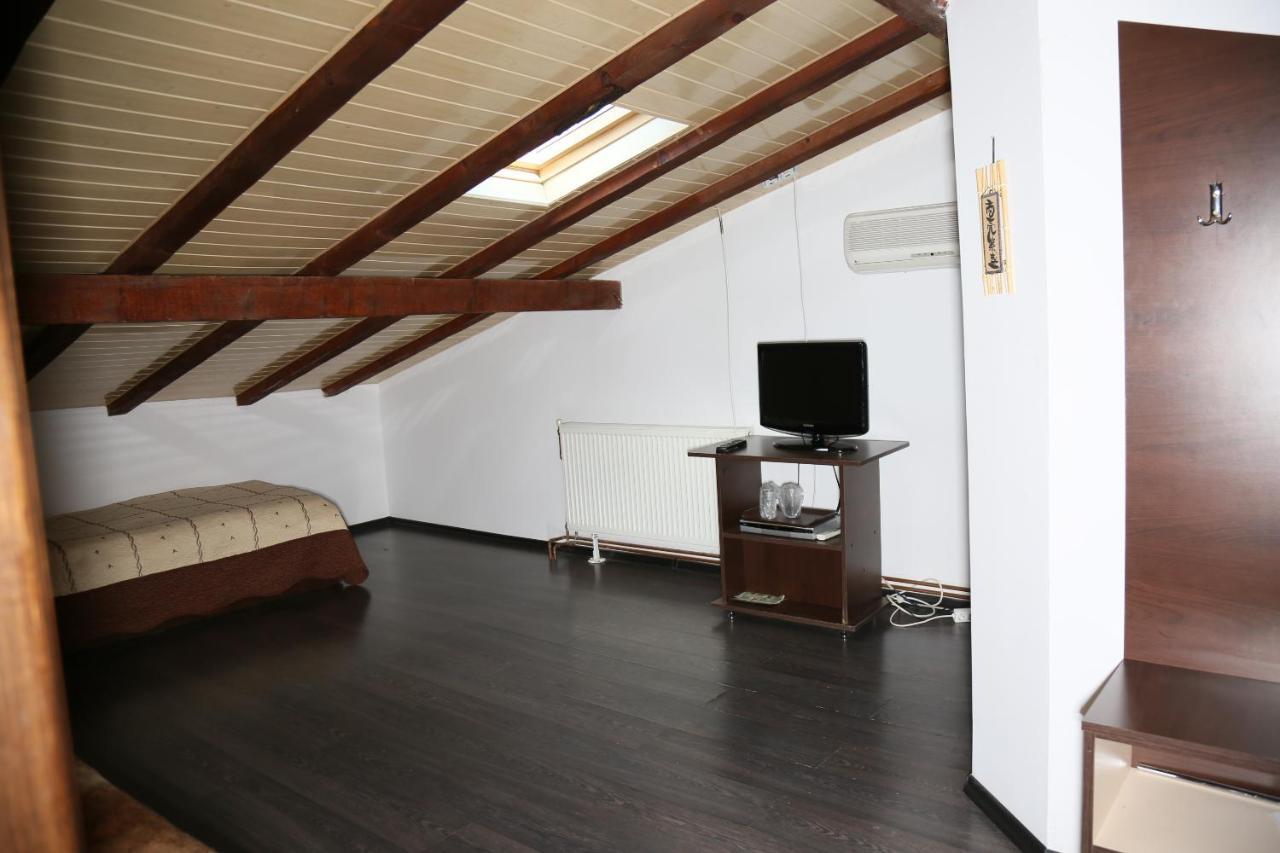 Hotel Zara Roman Luaran gambar